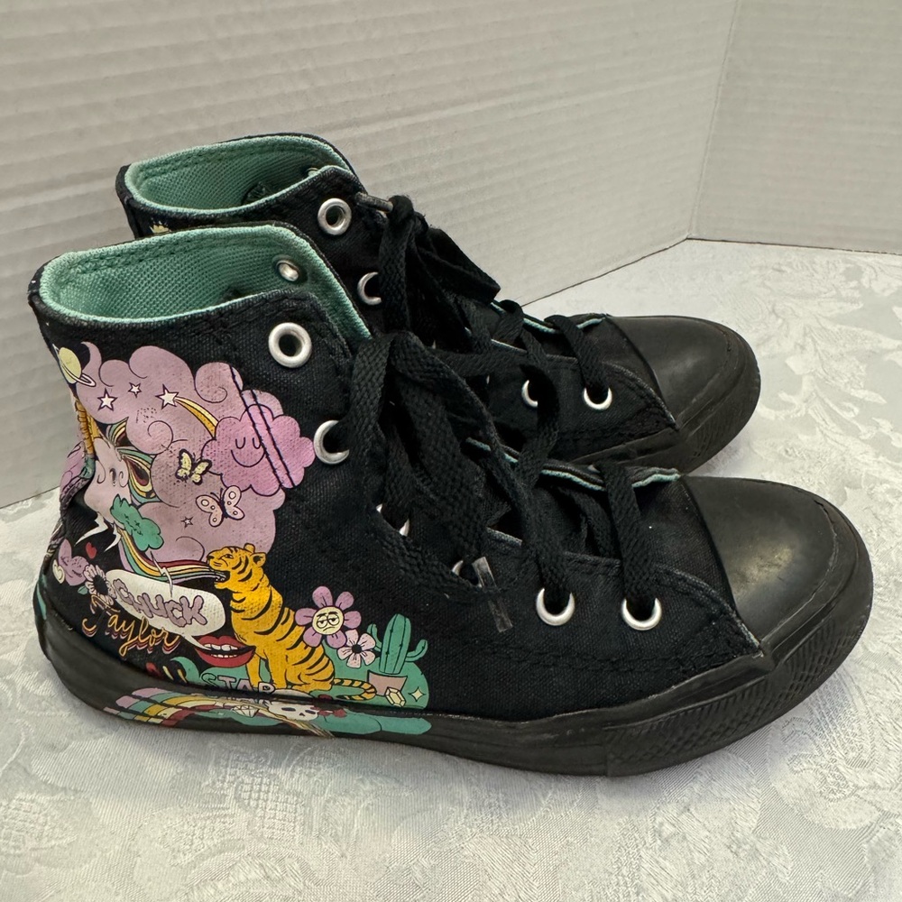 Converse Notebook Print Chuck Taylor‎ All Star Hi Top Sneaker Youth Sz 1 Shoe